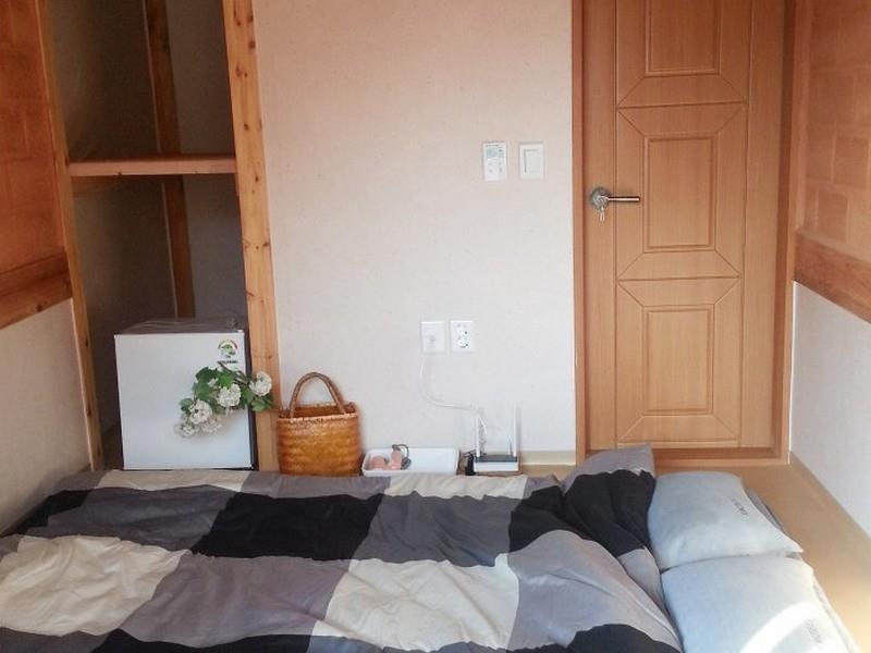 גייאונגג'ו Happy Village Syeobul Guesthouse מראה חיצוני תמונה
